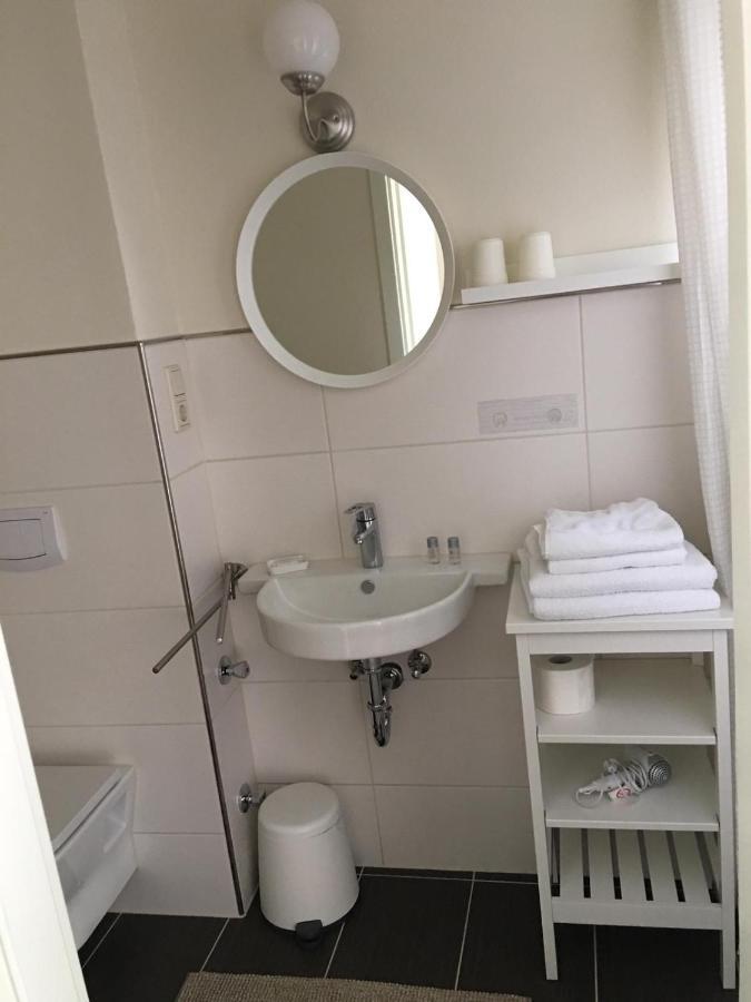 Auszeit Am Eifelsteig Hotel Daun Bagian luar foto