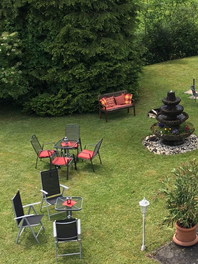 Auszeit Am Eifelsteig Hotel Daun Bagian luar foto