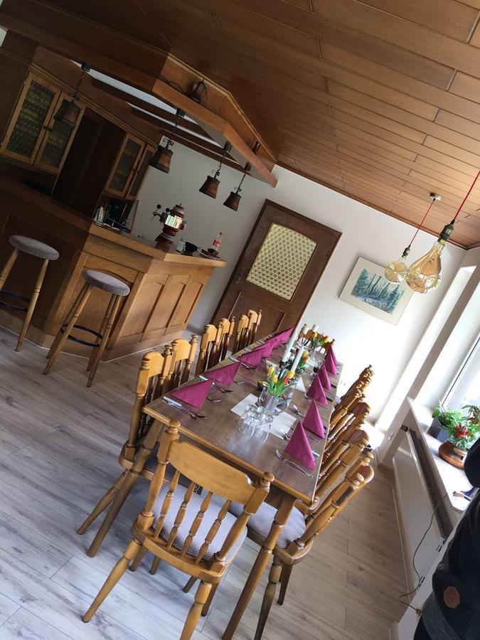 Auszeit Am Eifelsteig Hotel Daun Bagian luar foto